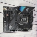 Asus ROG Strix Z490-E Gaming Board view