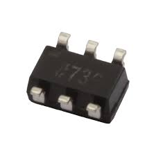 AD7476ARTZ-REEL7 Analog Devices Single Channel Single ADC SAR 1Msps 12-bit Serial SOT23-6 Trusted Distributor SOT23-6 package