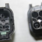 7222-7740-40 YAZAKI Combination Line Connector, 4 Contact(s), Male