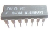 Fairchild 74F74PC IC Flip Flop D-Type Pos-Edge 2-Element 14-Pin PDIP