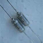KEMET M39003/01-5609 Capacitor 3.9uF 10VDC 5% Axial