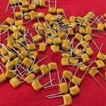 C330C105K5R5TA Kemet Ceramic Capacitor 1uF 50V Radial