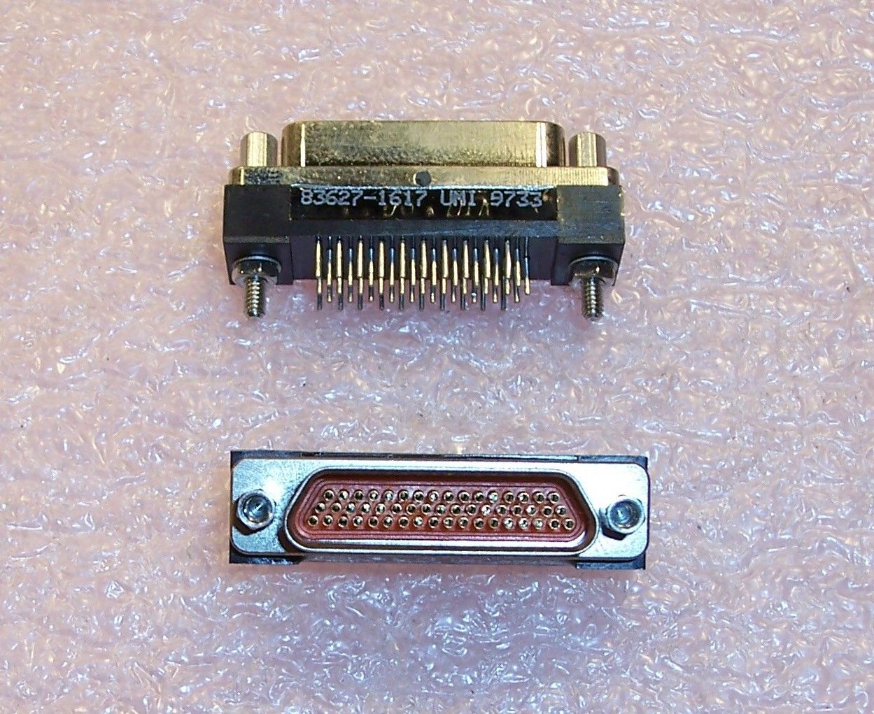 CM6R51-3S07S01 UMI CONNECTOR 51 POSITION GOLD LEADS Trusted Distributor CM6R51-3S07S01 Electronic Components