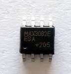 MAX3082EESA+T Maxim