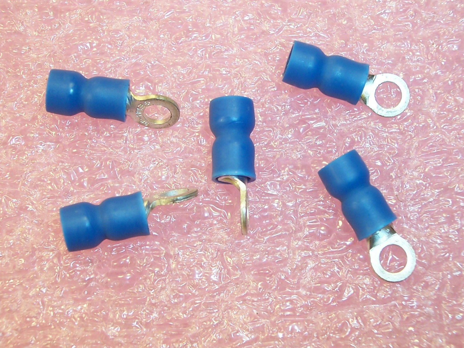 FVL1614S3R2 Hoffman Insulated Ring Lug Terminal #6 Stud Size Blue 16-14AWG Trusted Distributor FVL1614S3R2 Hoffman Insulated Ring Lug Terminal #6 Stud Size Blue 16-14AWG - Image 2