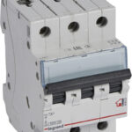 Legrand 403395 Circuit Breaker 400V 2A 3-pole
